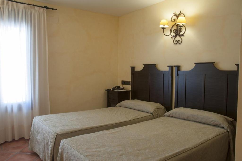 Hostal Rural Los Telares Pastrana Exteriér fotografie