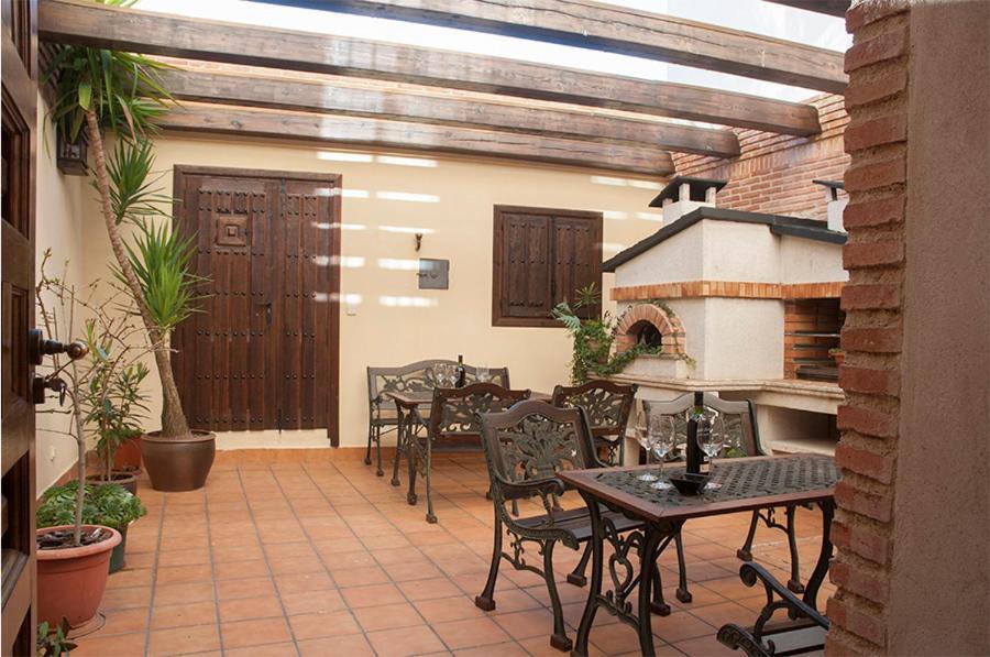 Hostal Rural Los Telares Pastrana Exteriér fotografie